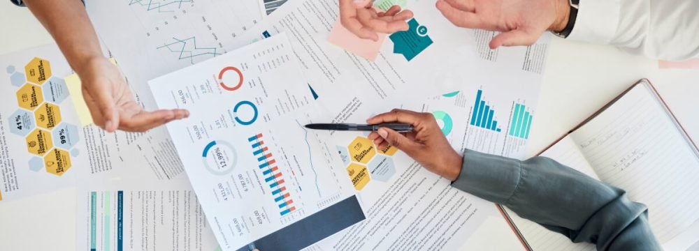 digital-marketing-hands-and-data-analysis-meeting-2022-12-22-19-29-54-utc.jpg